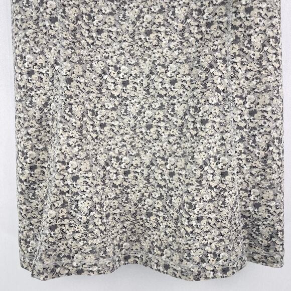 Lululemon Tone It Tank Size 6 - Picture 3 of 15